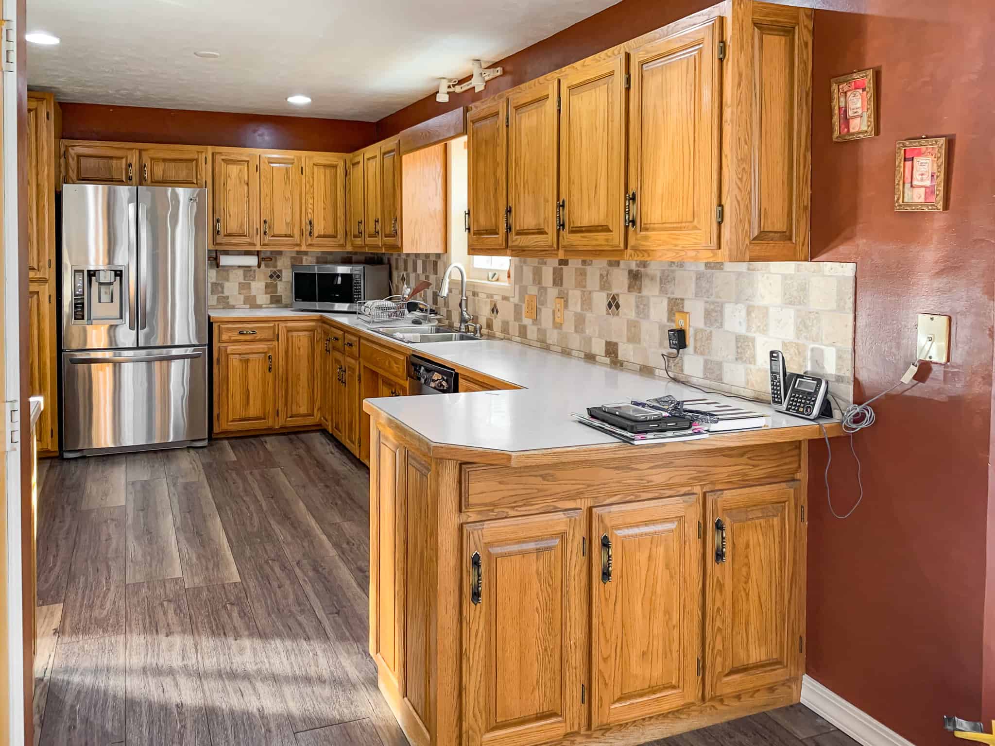 Honey Oak Kitchen Cabinets 01 