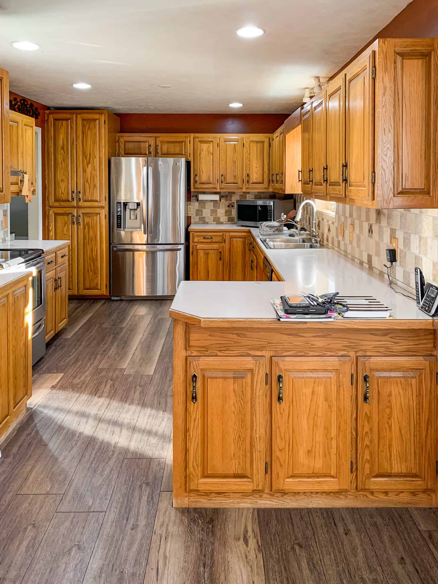 What Color Flooring With Honey Oak Cabinets | Floor Roma
